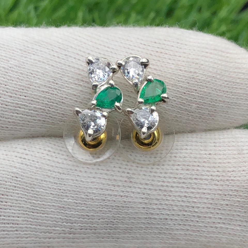 Emerald earrings 