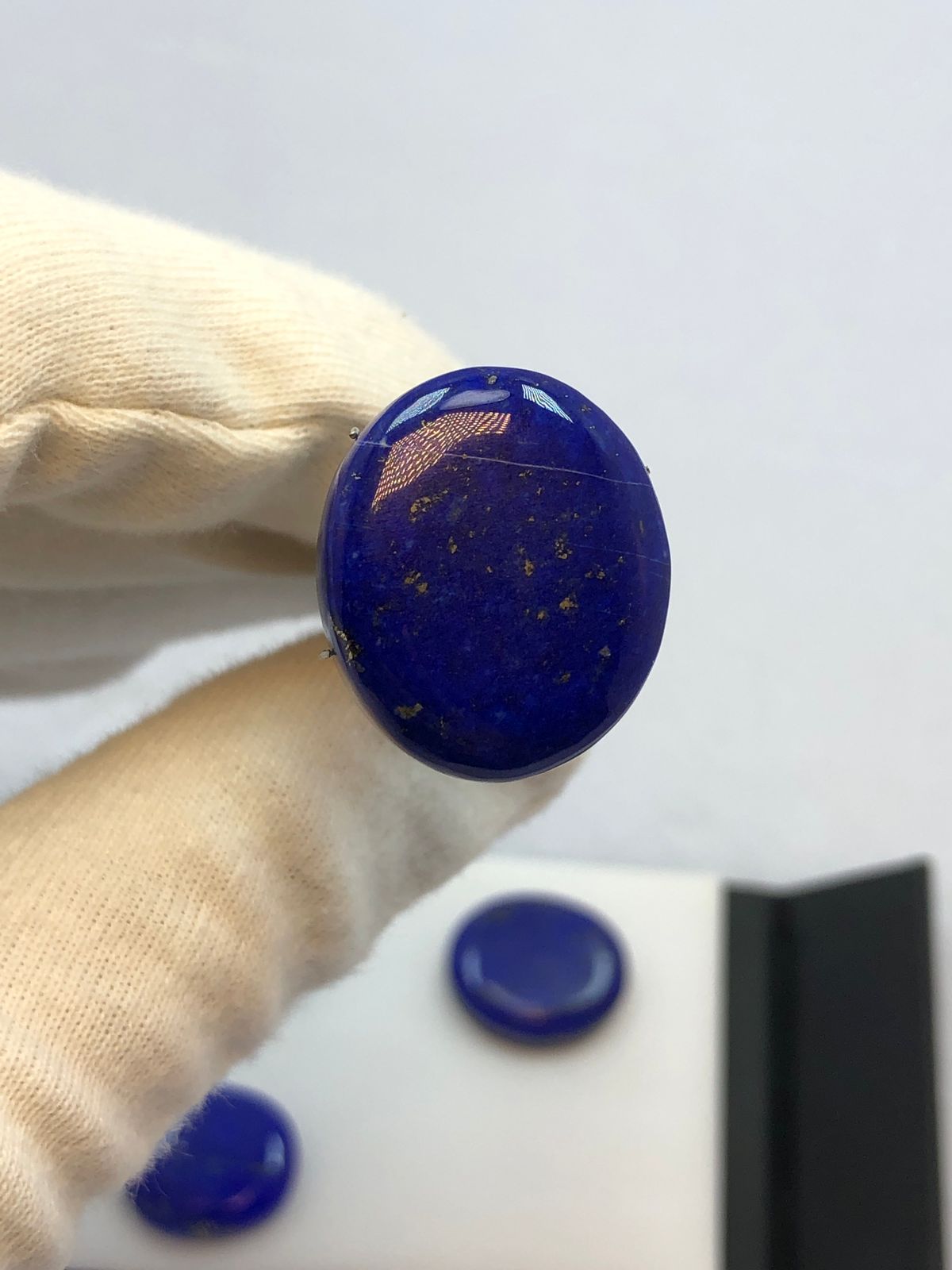 natural Lapis lazuli