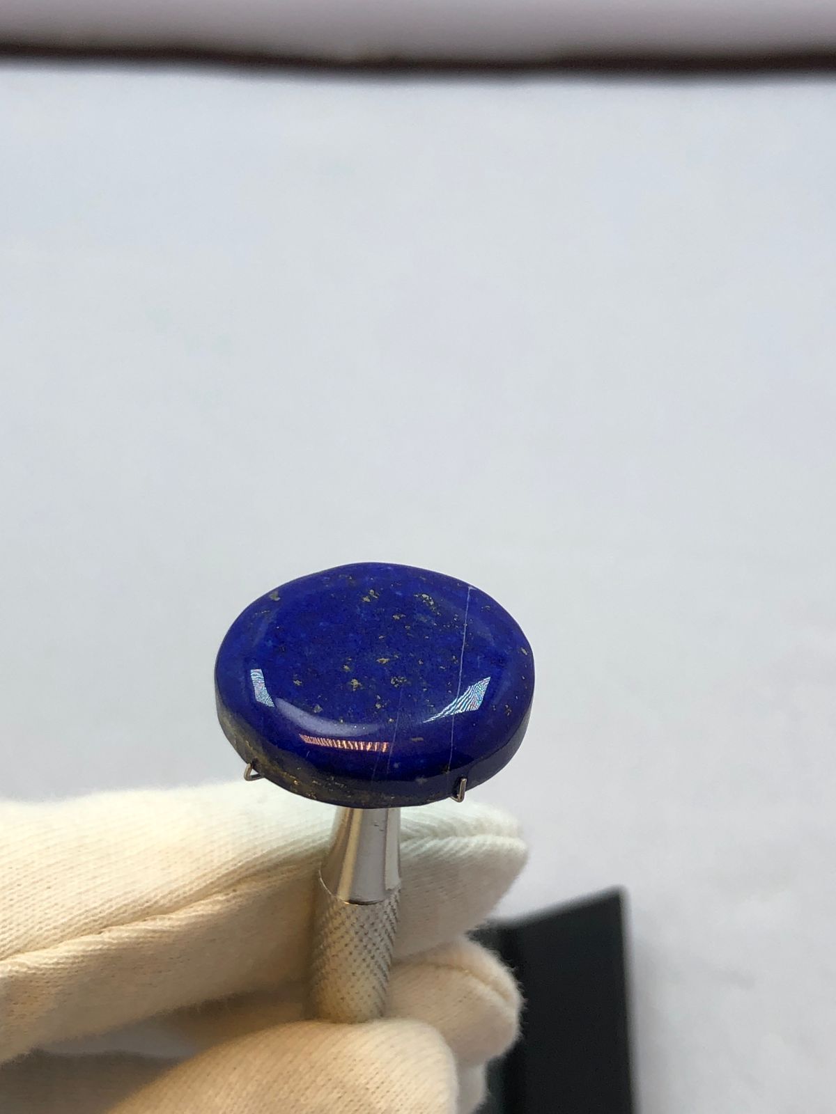 natural Lapis lazuli