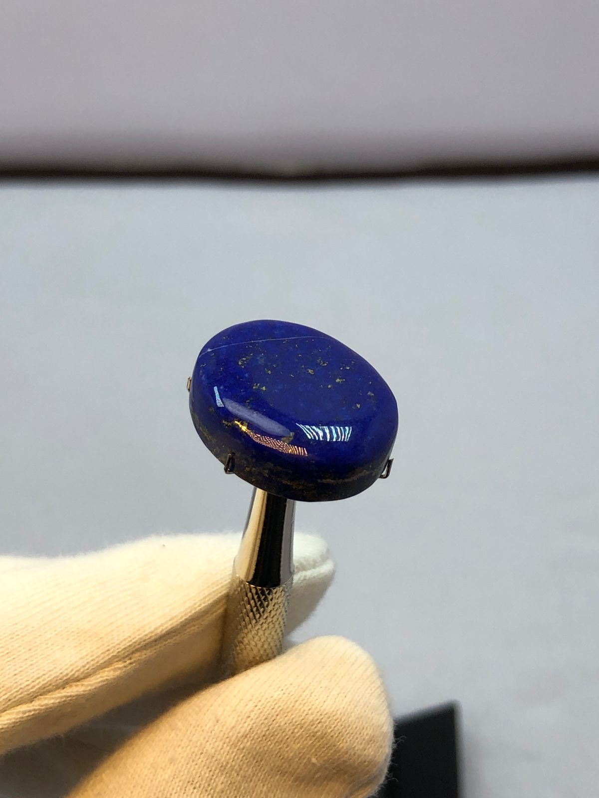 natural Lapis lazuli