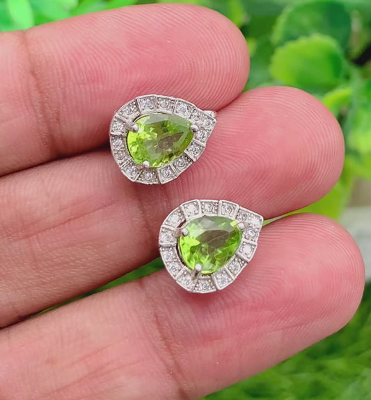 Beautiful Natural peridot tops with rhodium polish